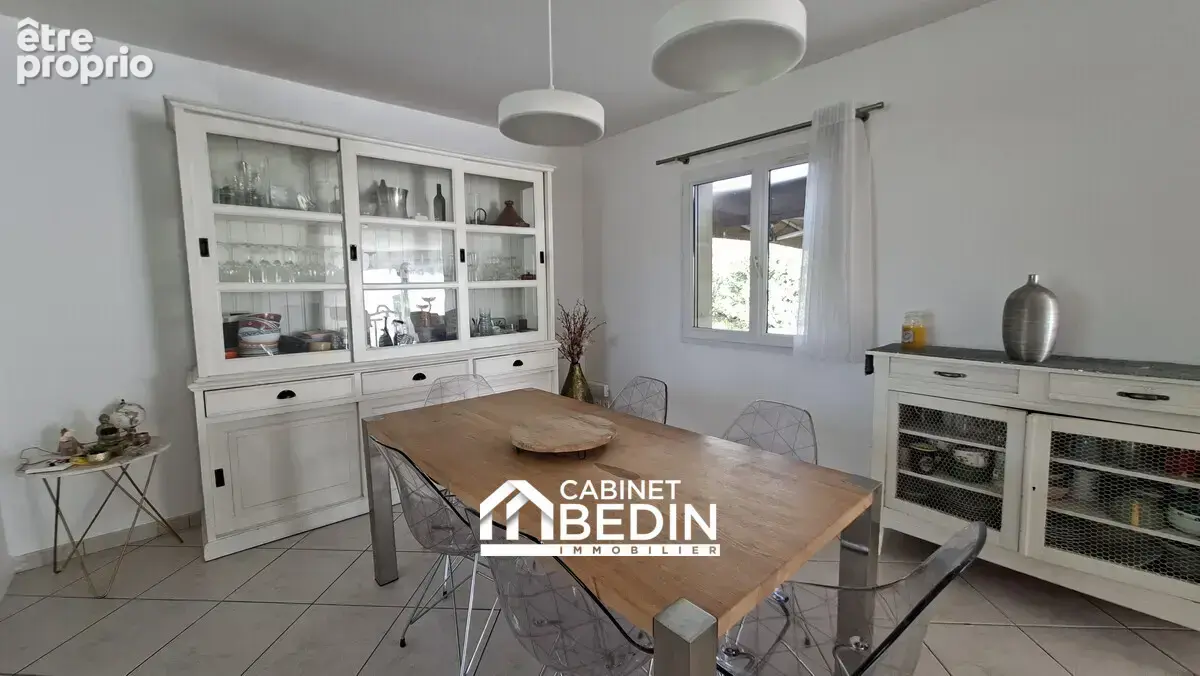 Maison 8 pièces 239 m² à vendre à Salignac (33240) - photo 4