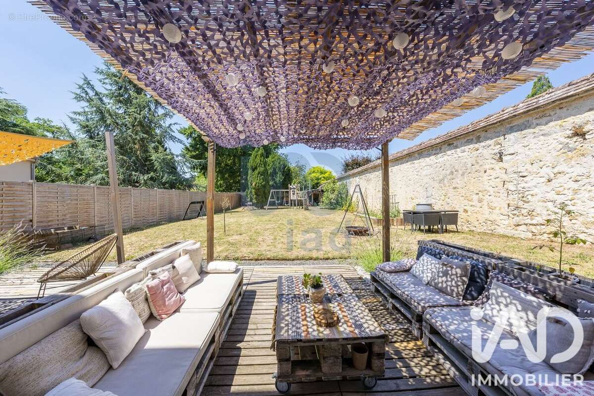 Maison 126 m² à Fleury-En-Biere  - photo 4