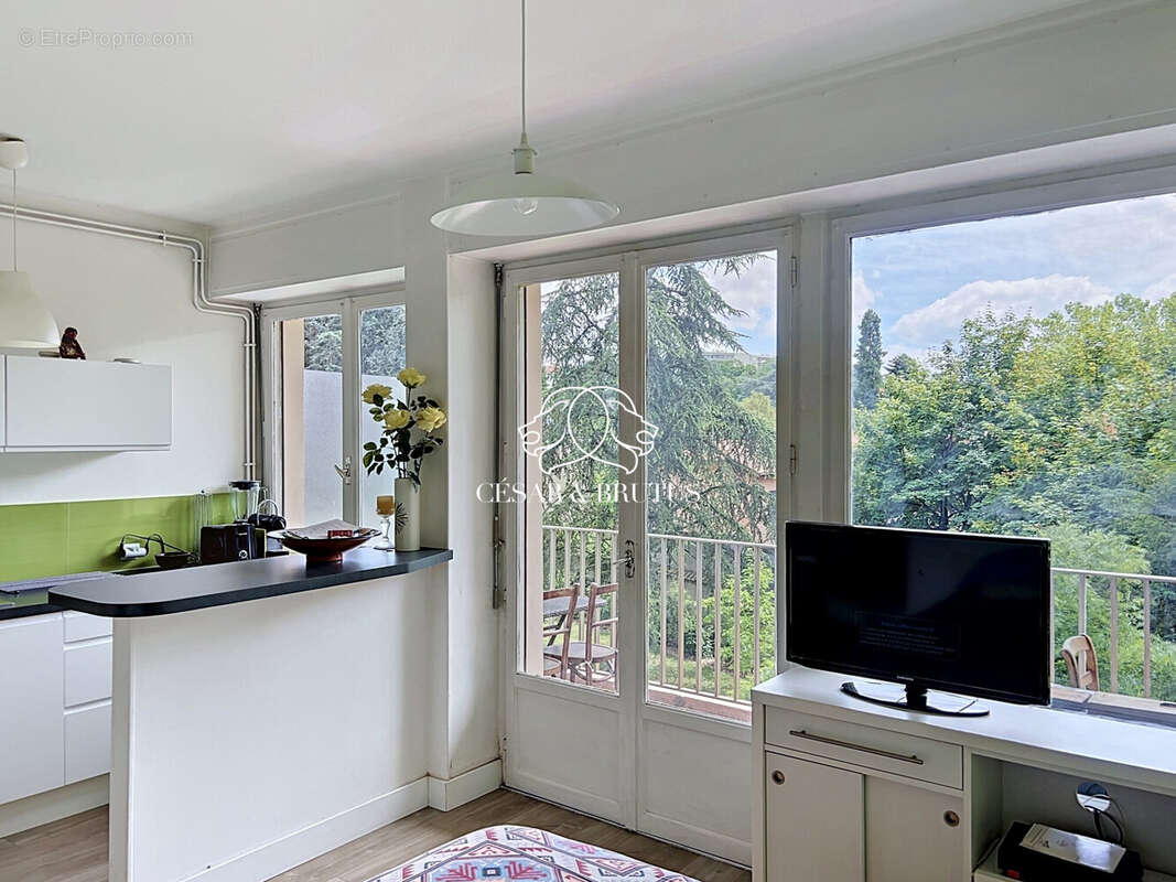 Appartement à LYON-5E