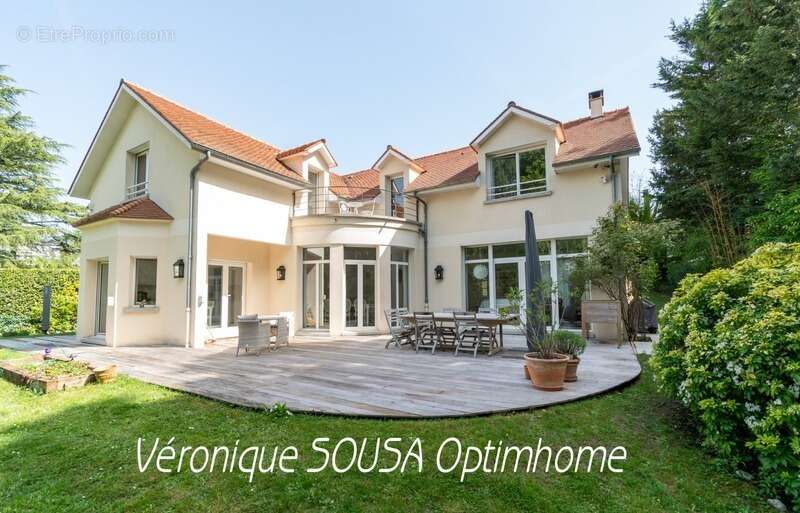 Maison à L'ETANG-LA-VILLE