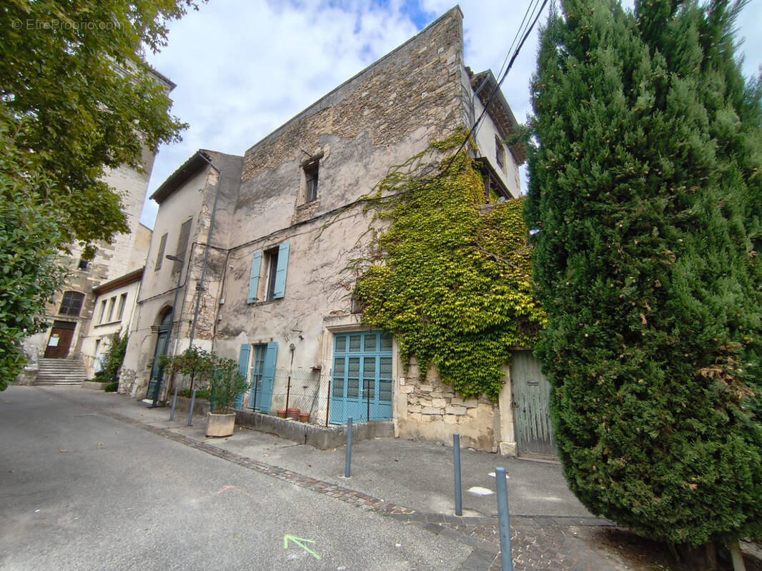 Maison à PONT-SAINT-ESPRIT