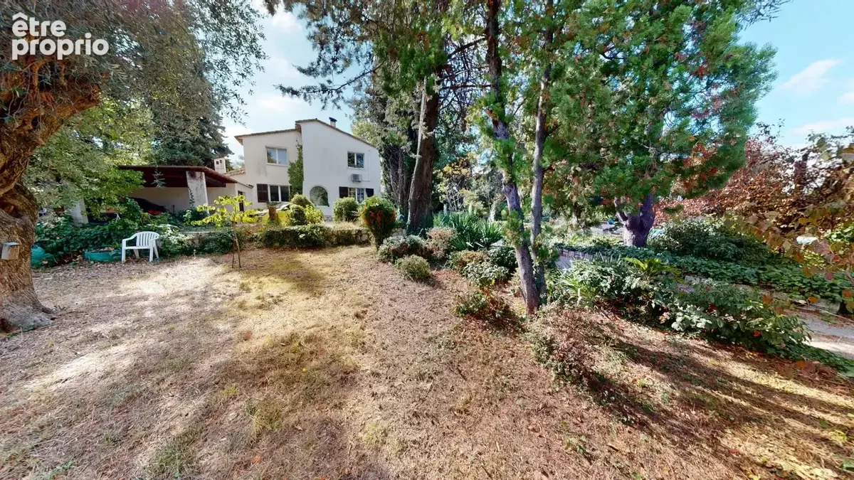 VILLA individuelle avec piscine 5 PIECES à LA GAUDE - photo 11
