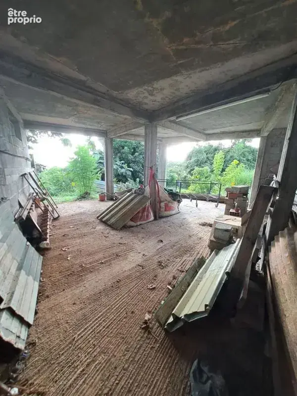 A vendre : bas de villa a terminer a riviere pilote (97211) - photo 3