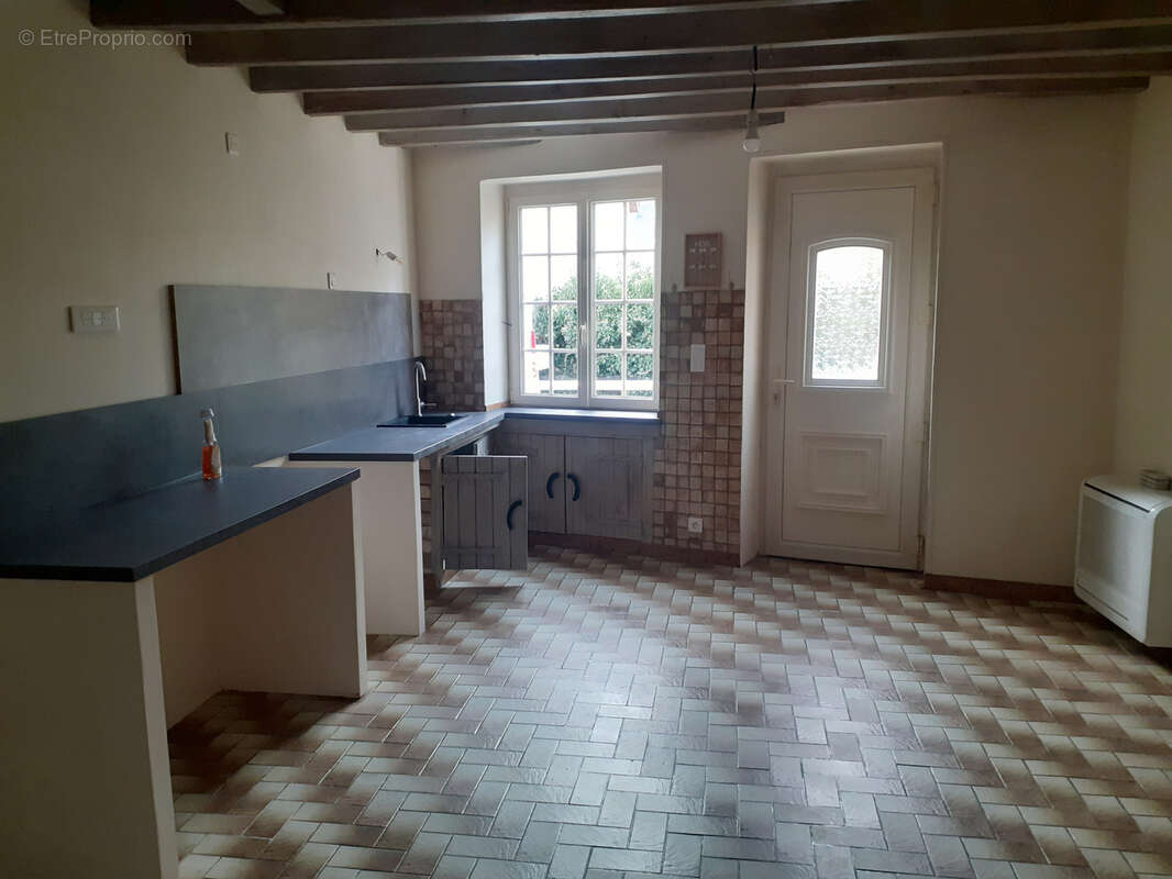 Maison à COUVIGNON
