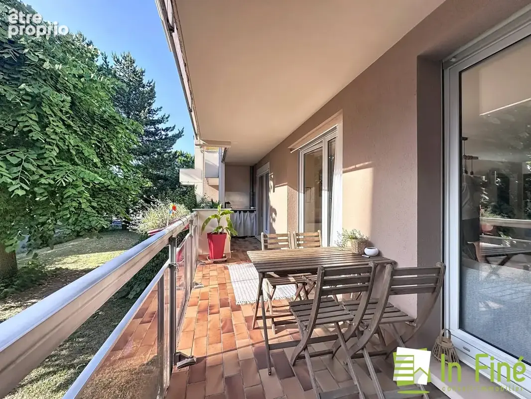 Appartement 5 pièces 98 m² à vendre à Strasbourg (67000) - photo 2
