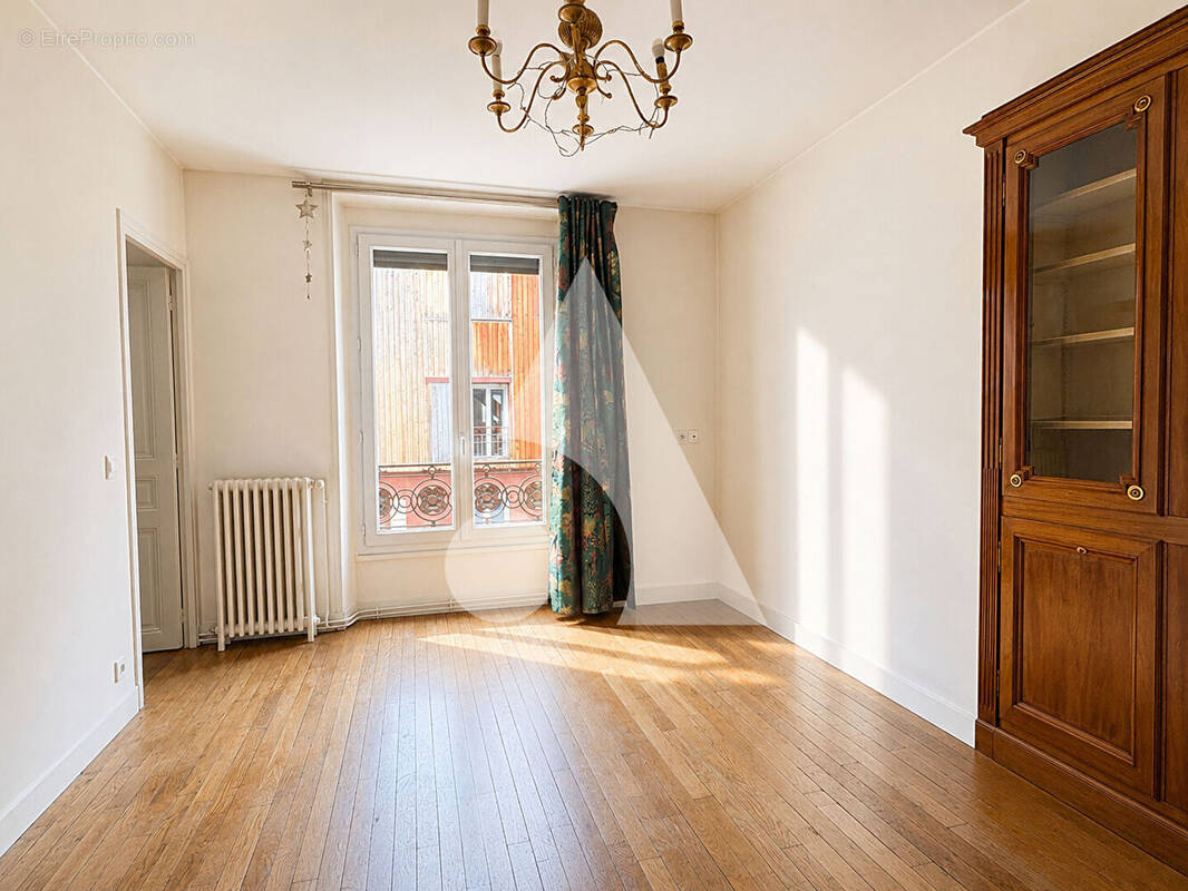 Appartement à SAINT-OUEN