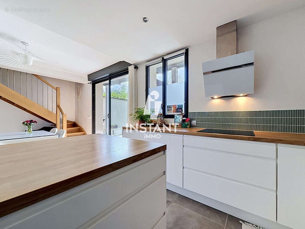 Appartement 85 m² à Maisons-Alfort  - photo 7