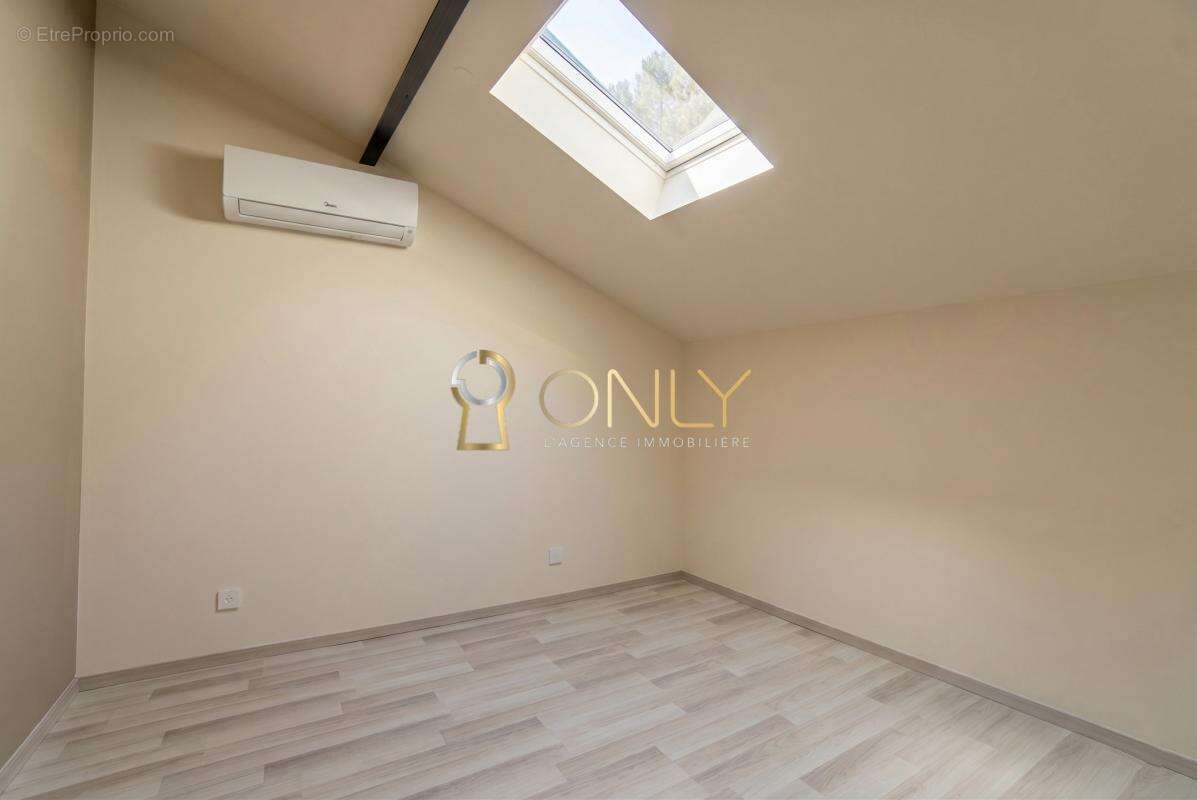 Appartement à QUINCIEUX