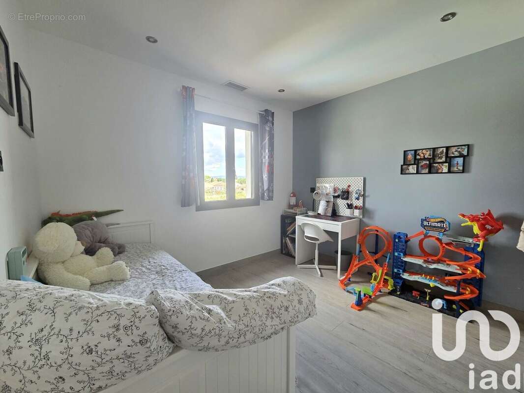 Photo 6 - Maison à ENTRAIGUES-SUR-LA-SORGUE