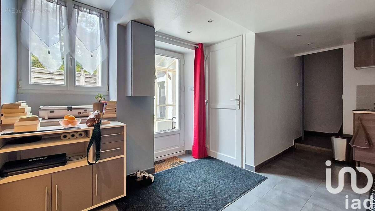 Photo 2 - Maison à ARTHONNAY