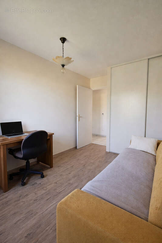 Appartement à SAINT-SEBASTIEN-SUR-LOIRE
