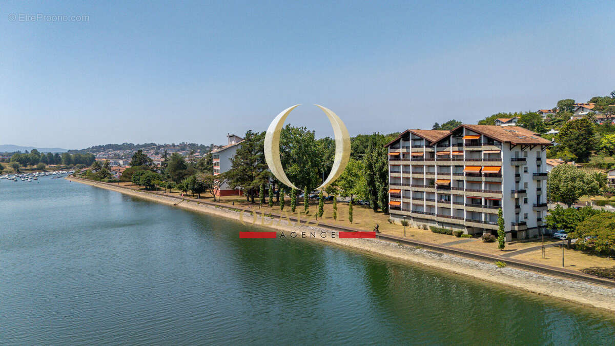 SAINT-JEAN-DE-LUZ - Appartement rénové avec terrasses, vue Nivelle et golf - photo 14