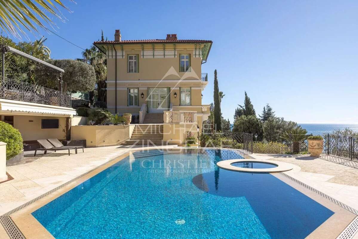 Maison à ROQUEBRUNE-CAP-MARTIN