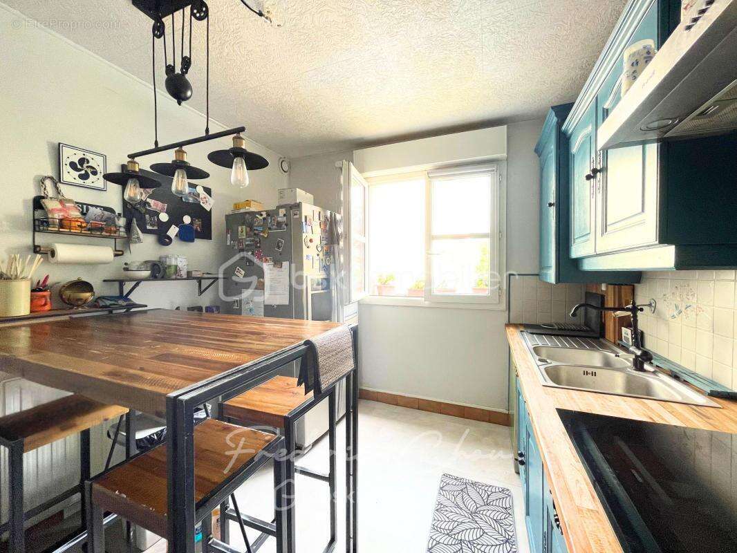 Maison à BUSSY-SAINT-GEORGES