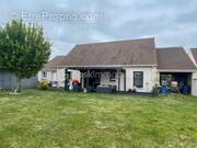 Maison à BRIARRES-SUR-ESSONNE