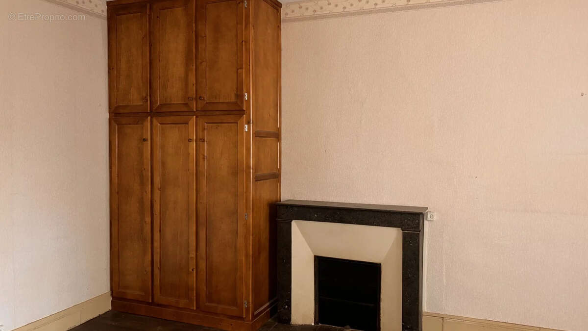 Maison à ARGENTON-SUR-CREUSE