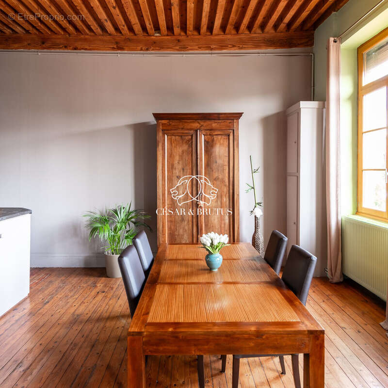 Appartement à LYON-4E