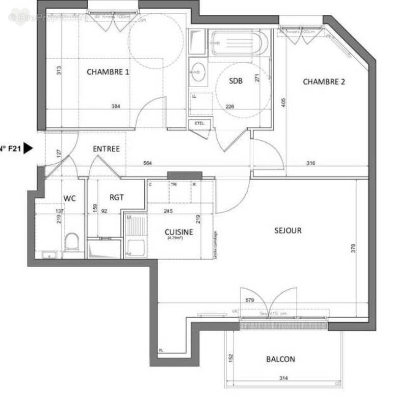 Appartement à SAINT-MAUR-DES-FOSSES