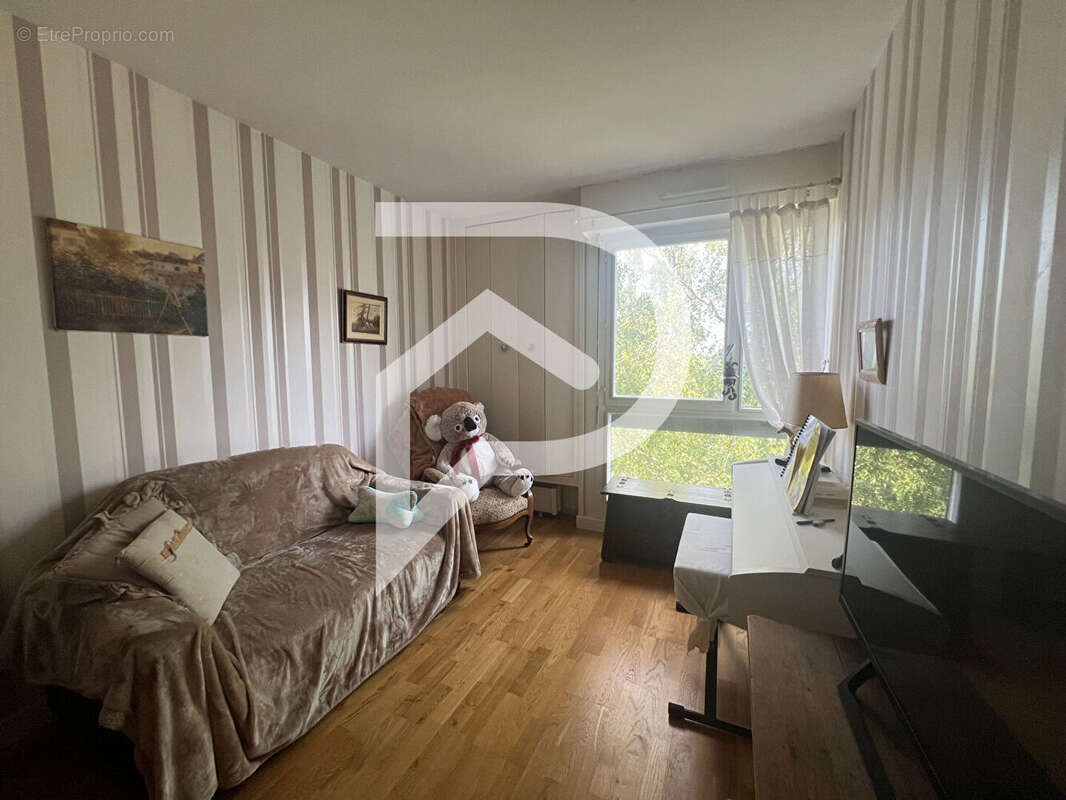Appartement à ELANCOURT