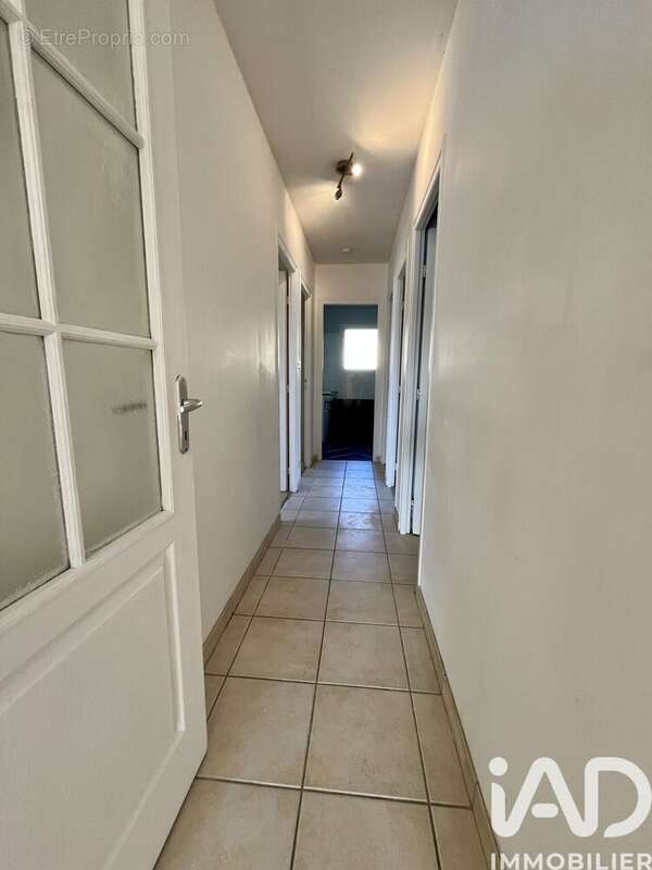 Photo 5 - Maison à JUILLAN