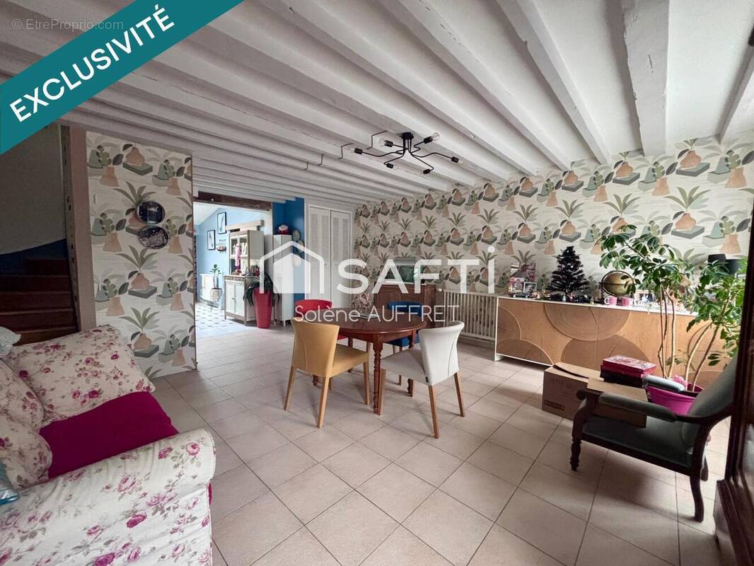 Photo 1 - Maison à CANTELEU