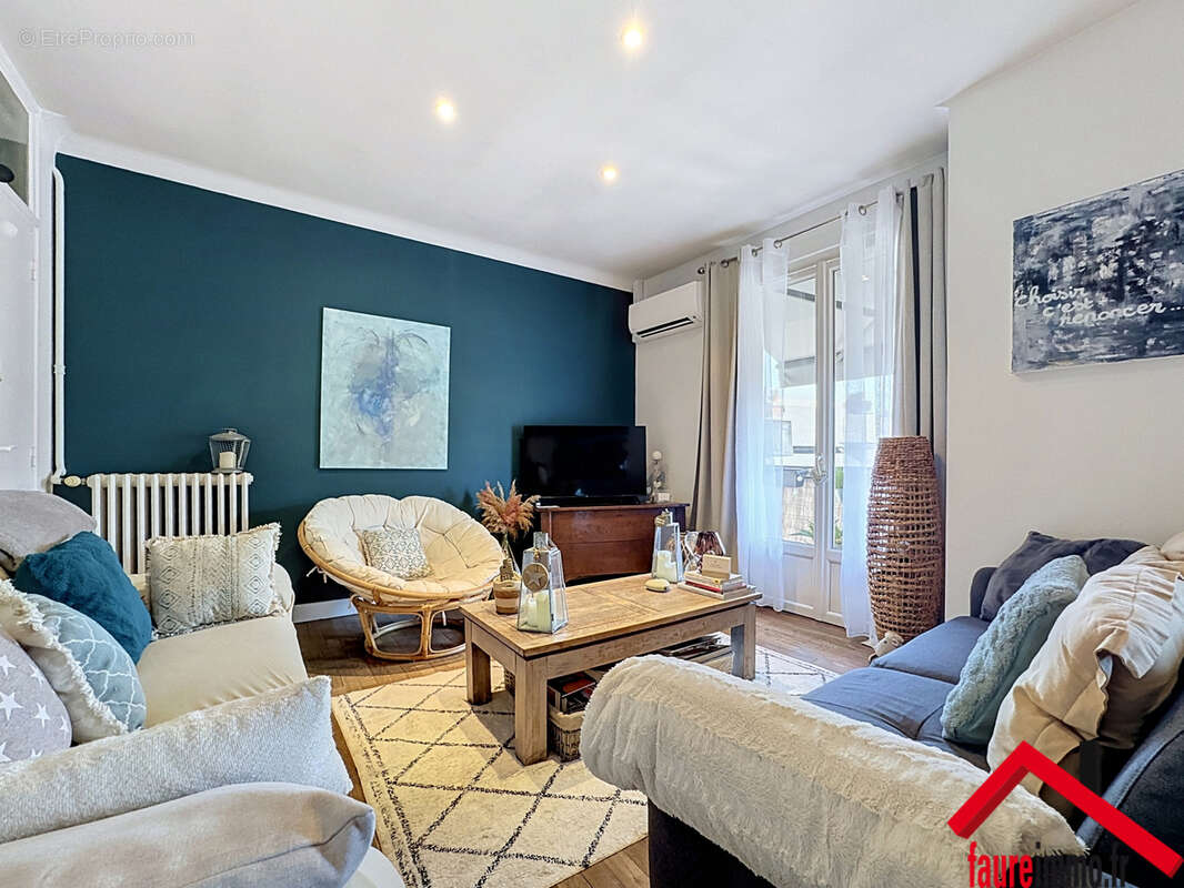Appartement hyper centre-ville avec parking - photo 2