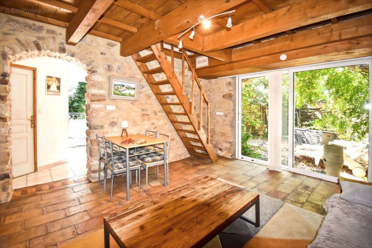 Maison à POUGNADORESSE