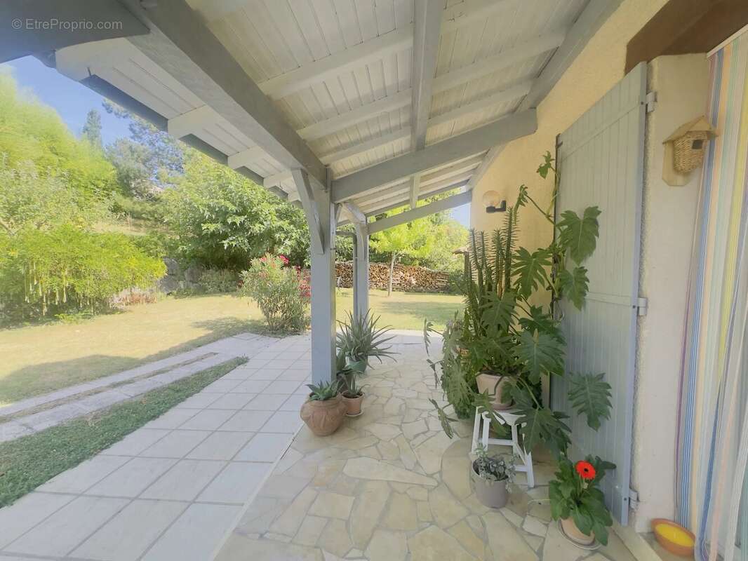 Magnifique maison périgourdine entièrement rénovée avec piscine - photo 9