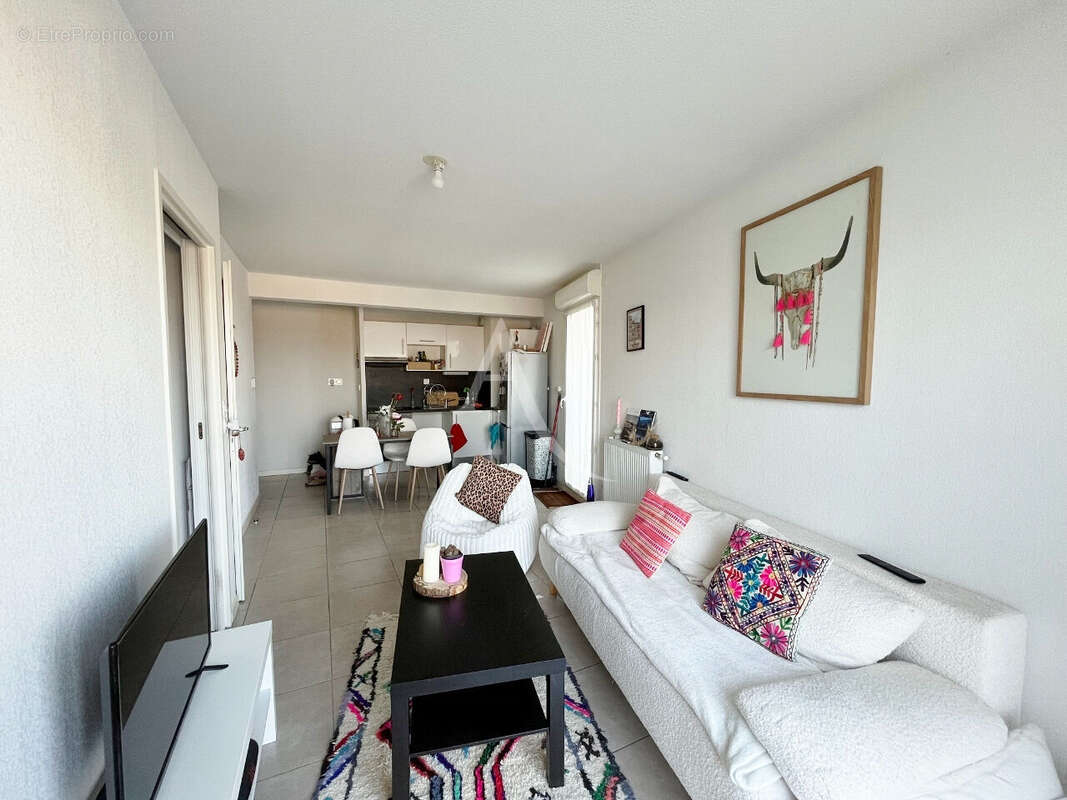 Appartement Blagnac 2 pièces avec balcons et parking - photo 2