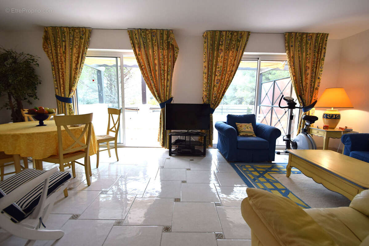 Appartement à SAINT-RAPHAEL