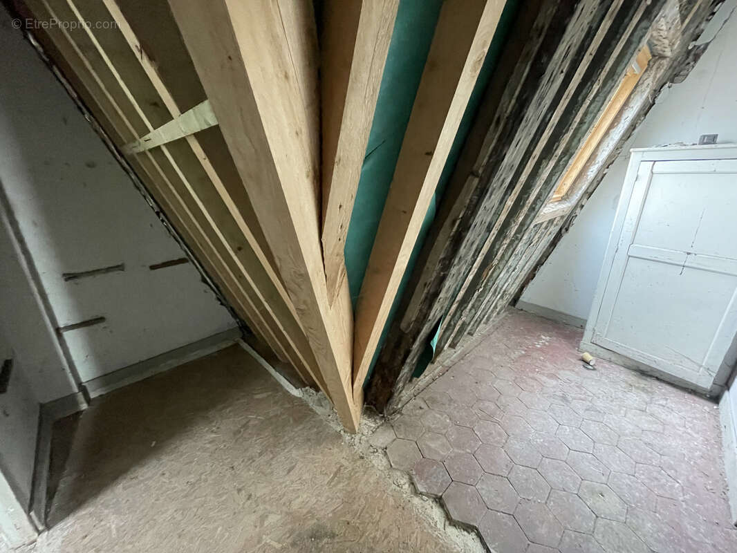 Maison à CHAMPROND-EN-GATINE