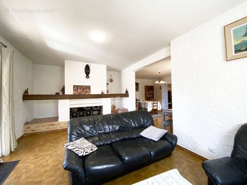 Dpt Gard (30) A vendre superbe villa T8 de 224m2, piscine, vue imprenable, exceptionnelle - photo 12