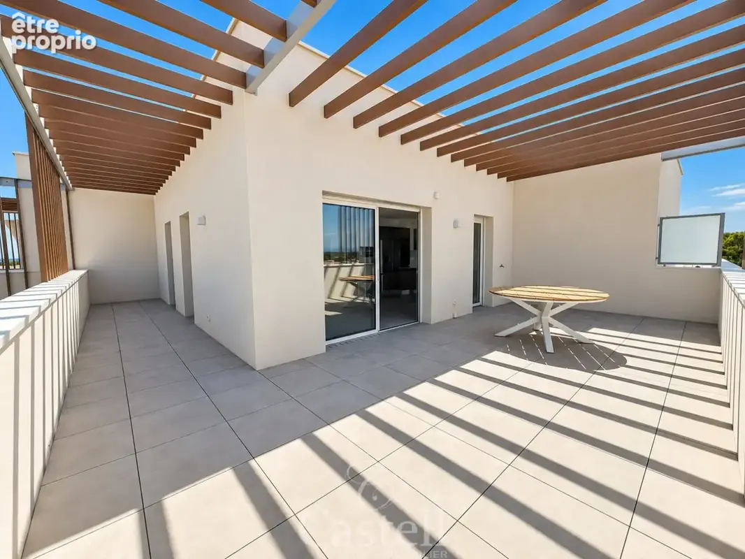 Appartement à VIAS