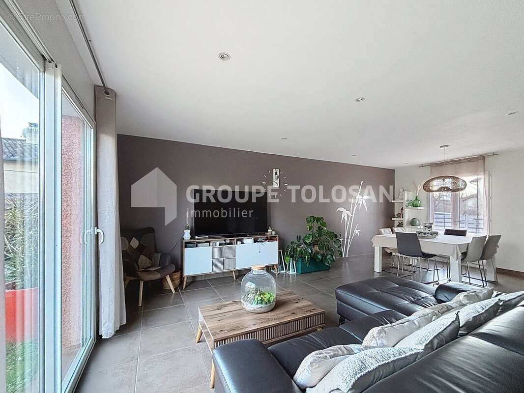 Maison à LAVAUR