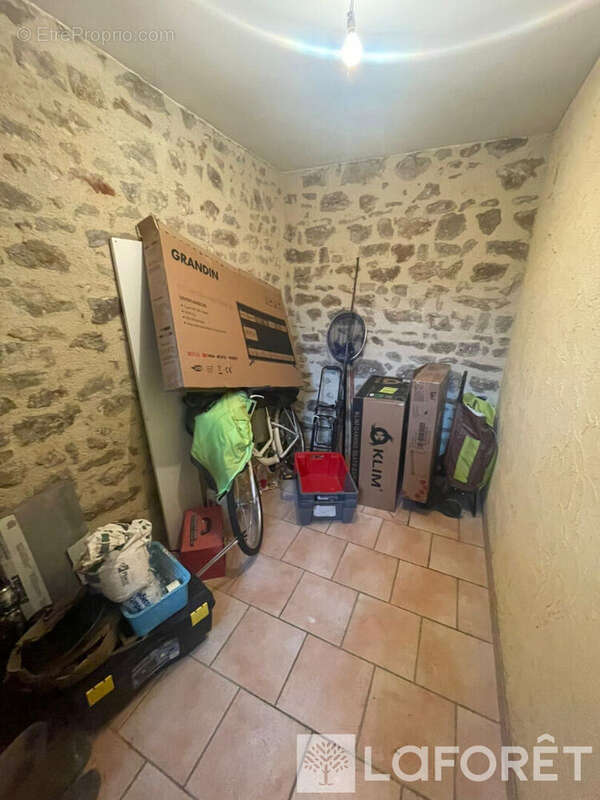 Appartement à FRESNAY-SUR-SARTHE