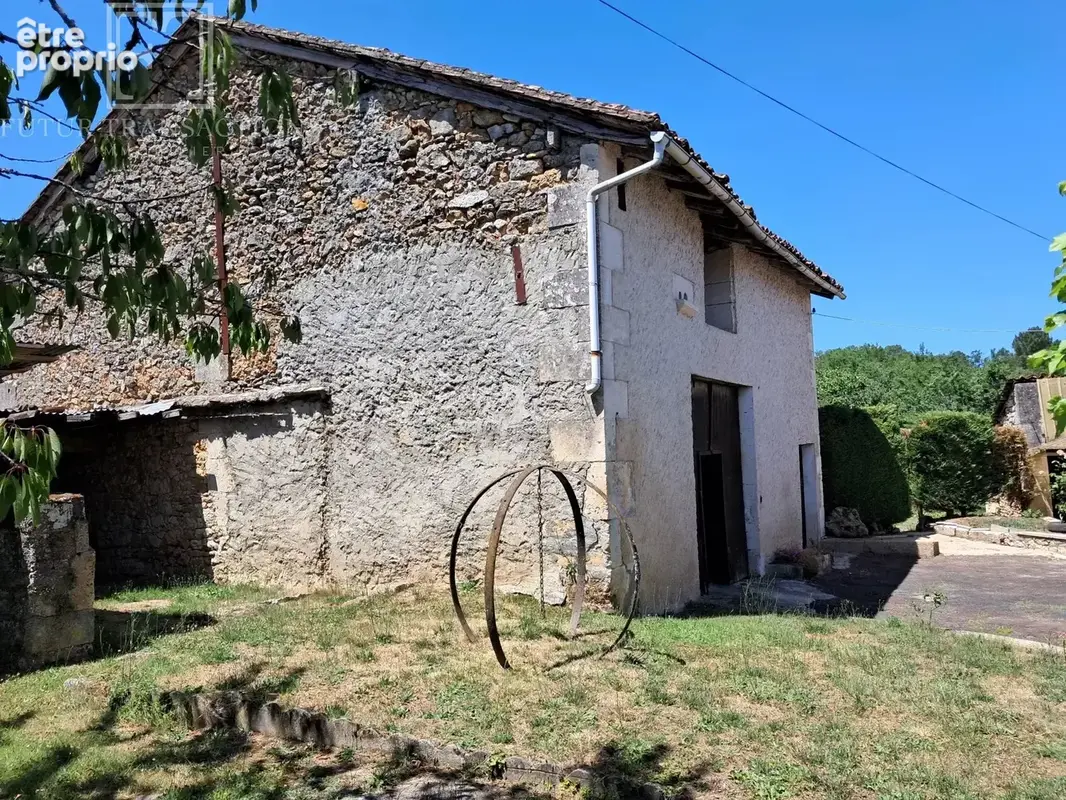 Ensemble  2 logements et dépendances - photo 3