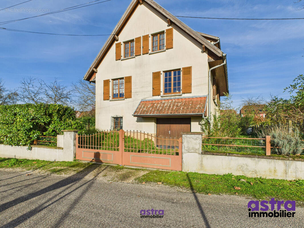 Maison à HIRSINGUE