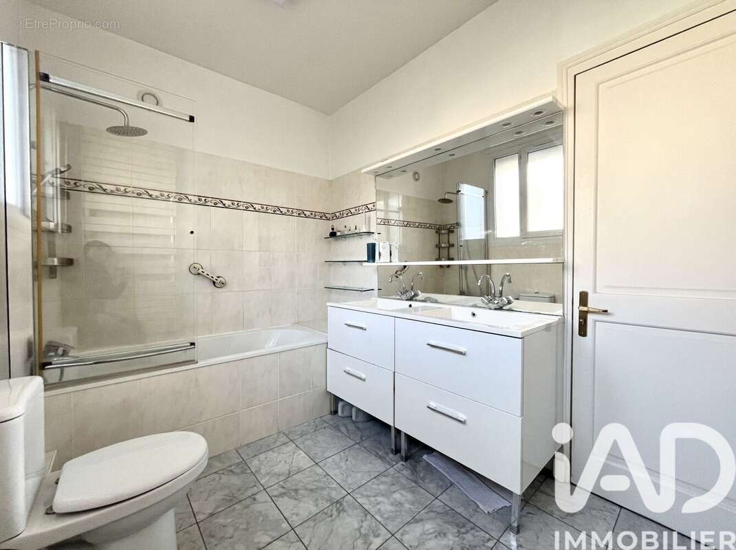 Photo 9 - Maison à ISSY-LES-MOULINEAUX