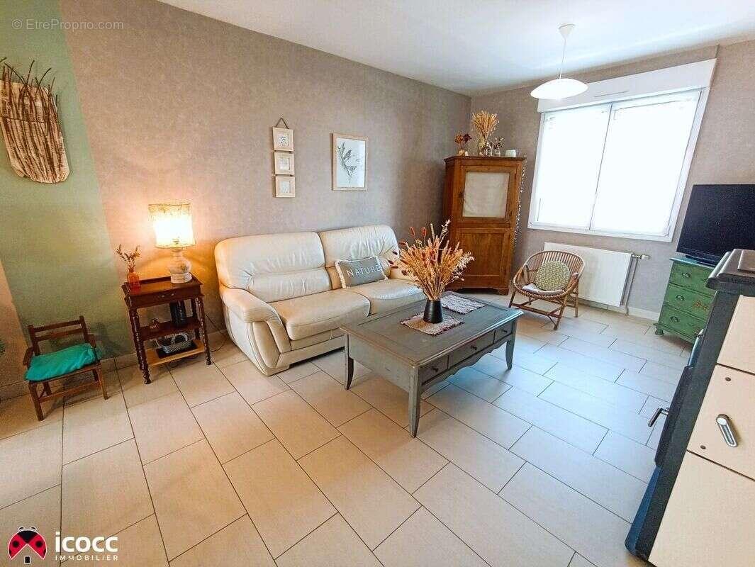 Maison à LES HERBIERS