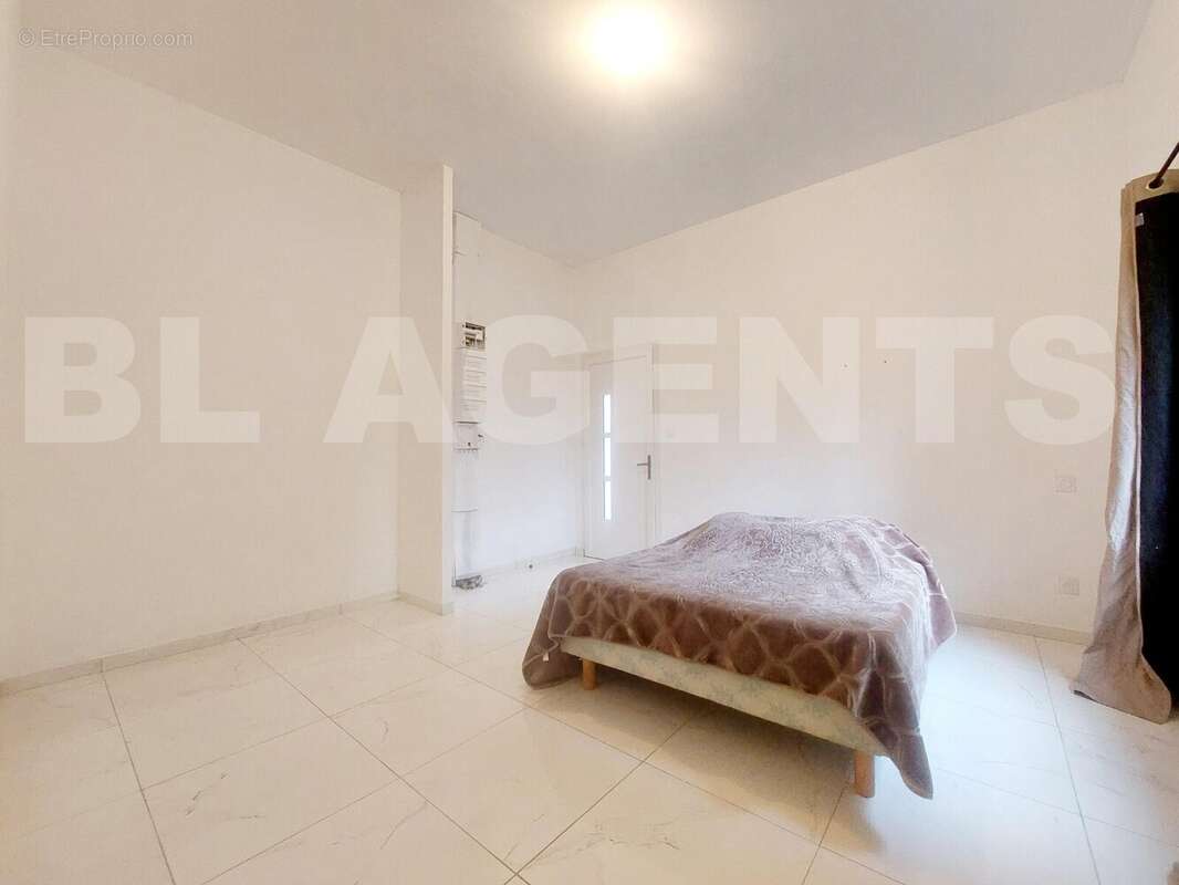 20251222_152456 - Maison à NEGREPELISSE