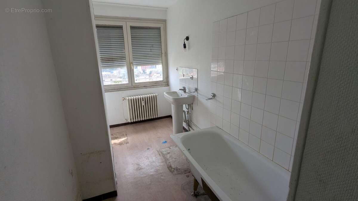 Appartement à vendre 5 pièces CHENOVE (21) - photo 4
