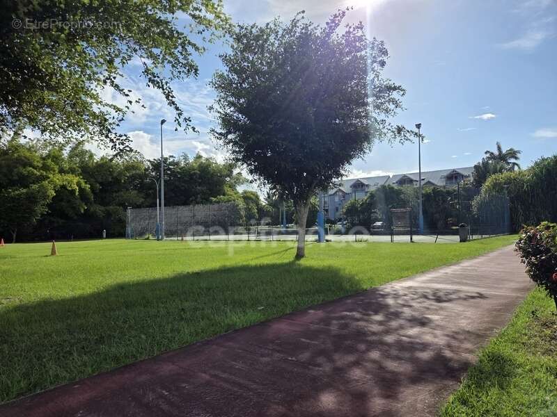 Appartement à BAIE-MAHAULT