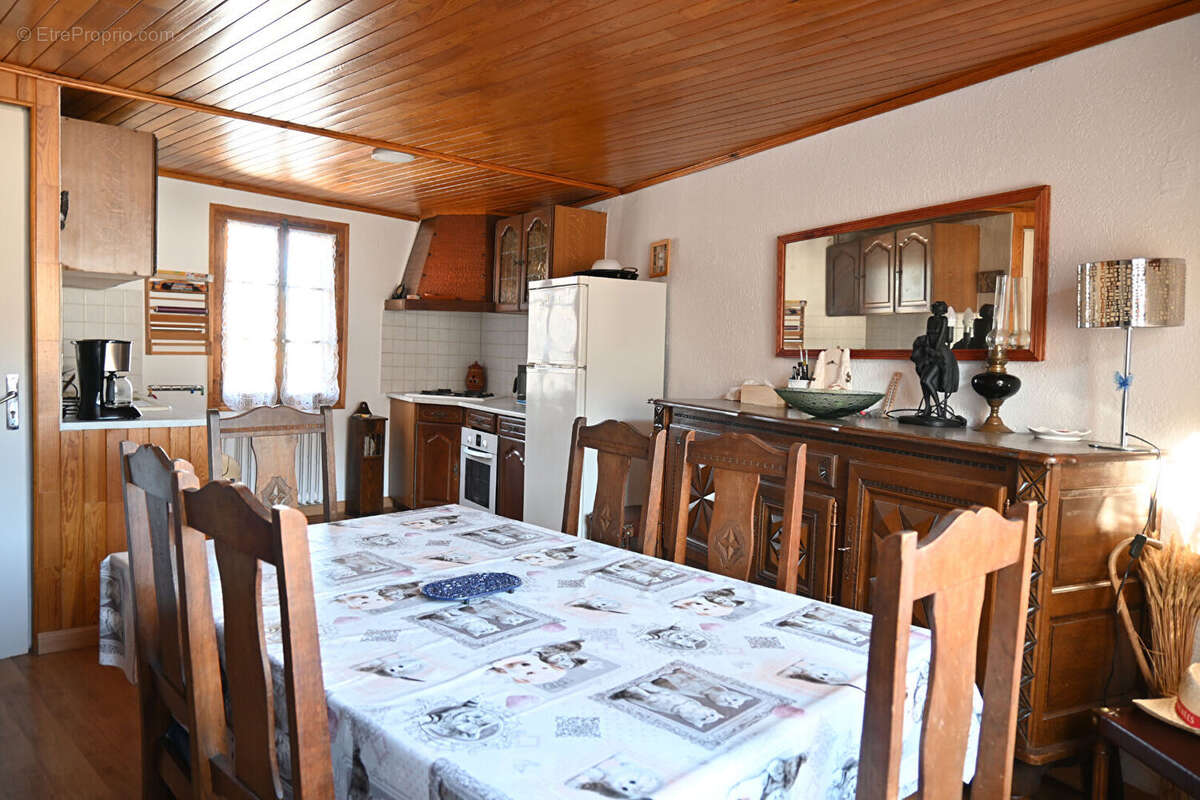 Maison à SAINT-PIERRE-DELS-FORCATS