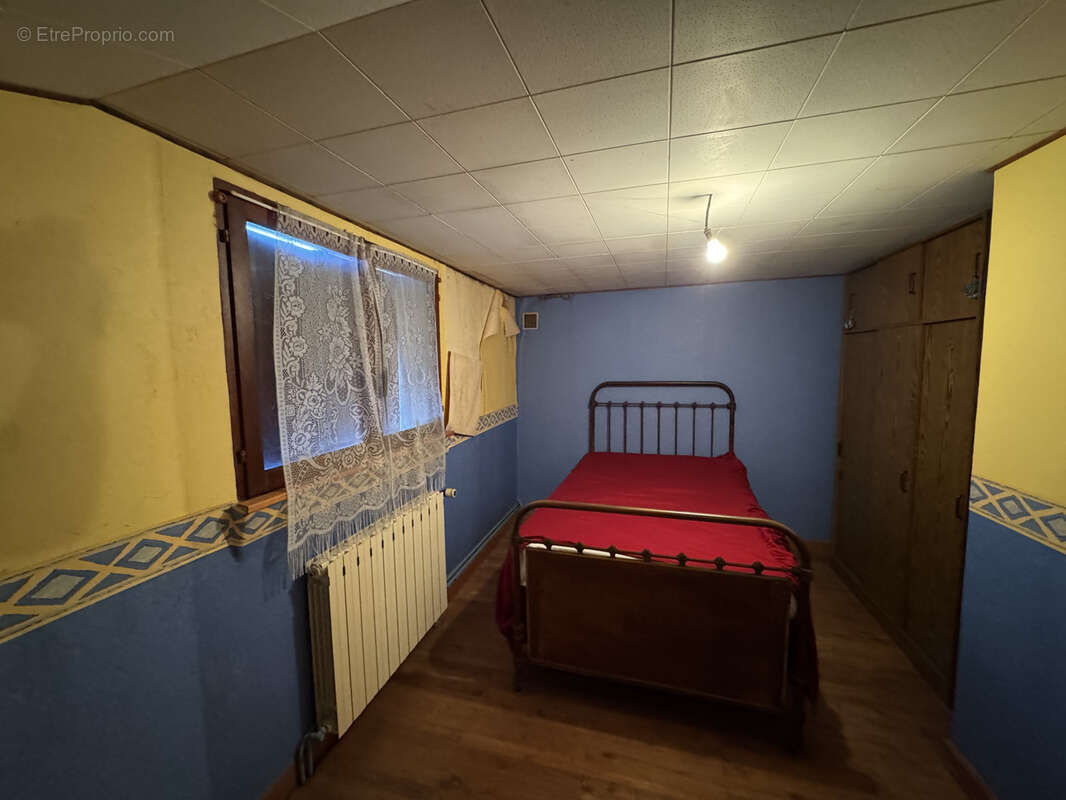 Maison à BARBEZIEUX-SAINT-HILAIRE