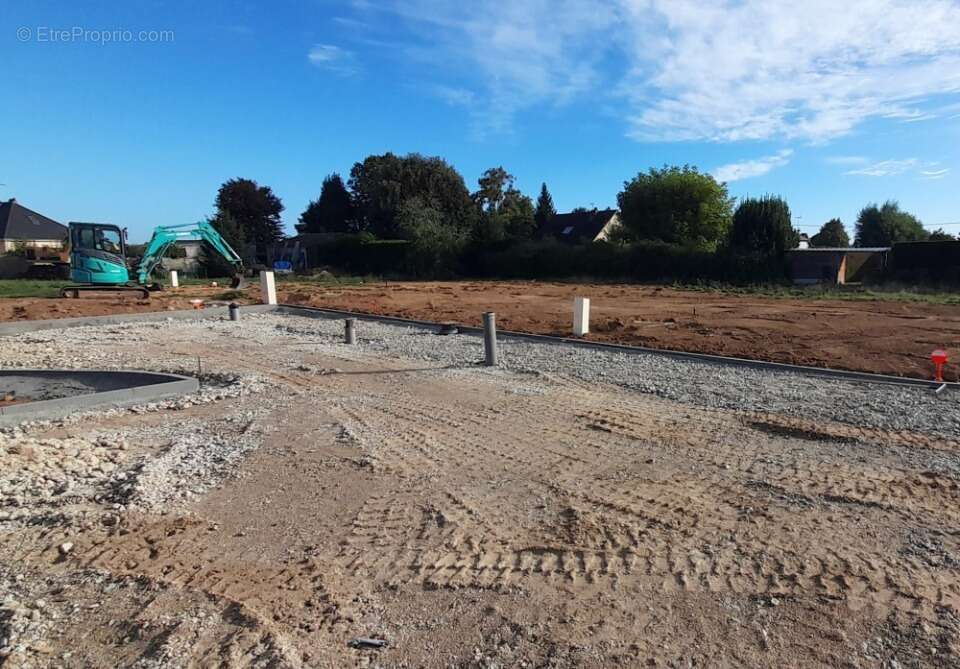 Terrain à LE NEUBOURG