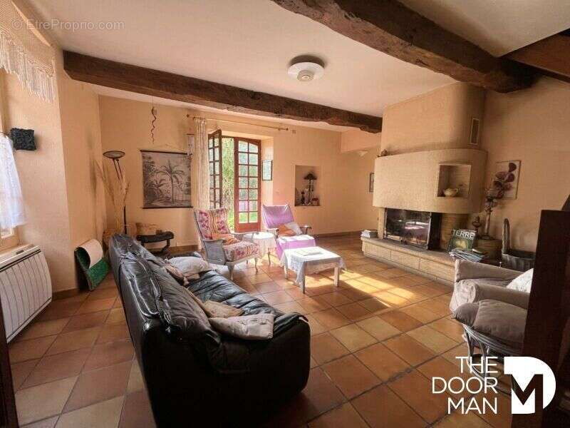 Maison à BEAUMONT-DE-LOMAGNE