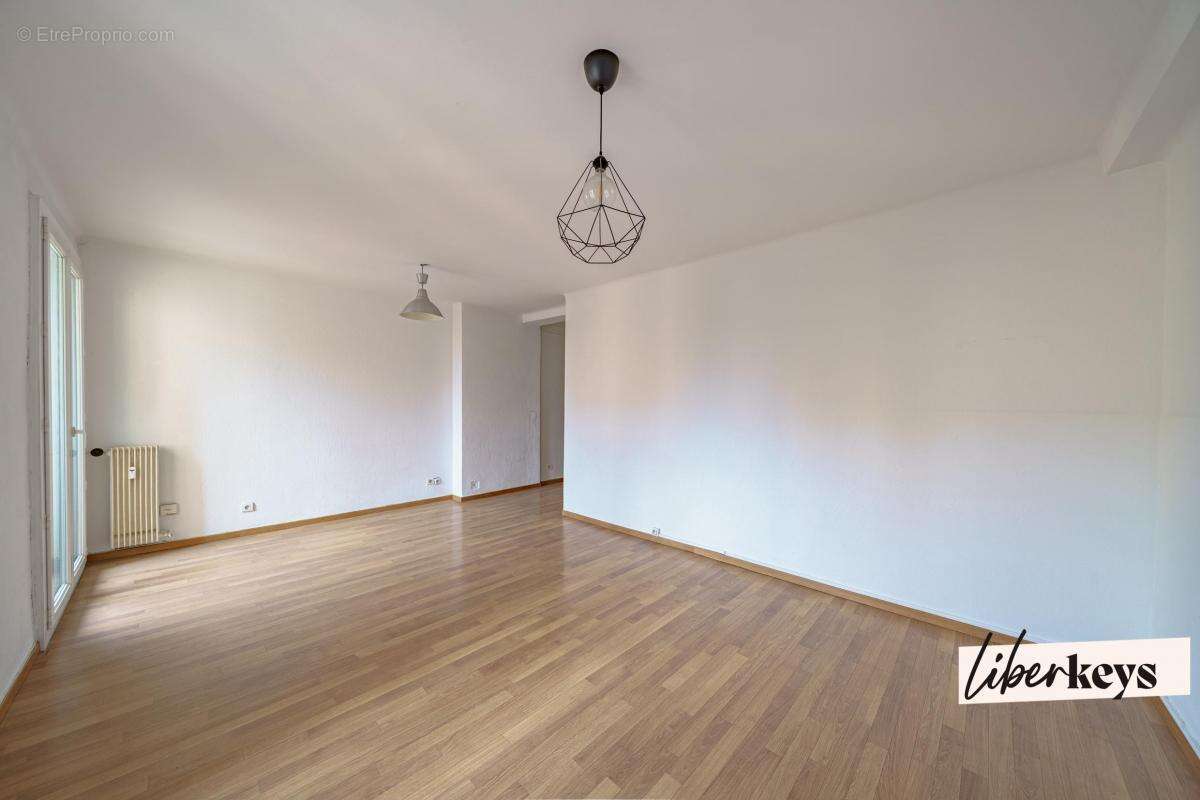 Appartement à MARSEILLE-10E