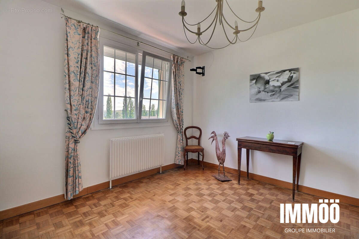 Maison à MALAUNAY