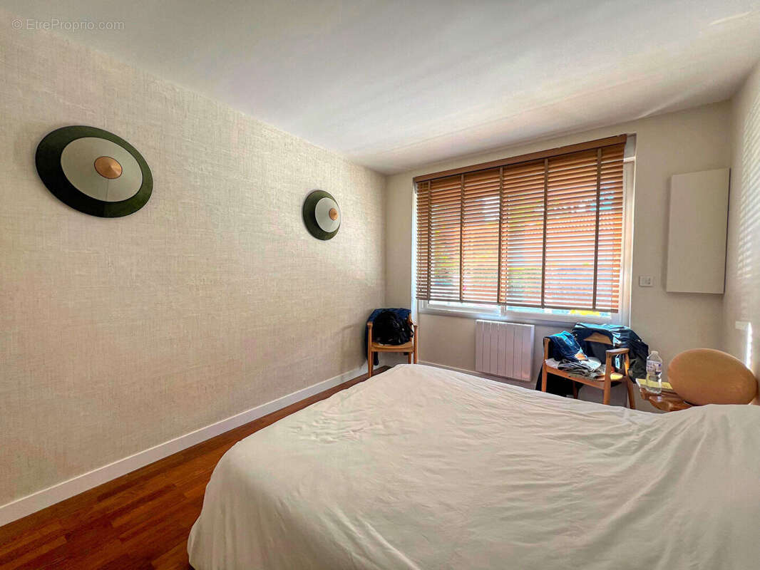 Royan - À 250 m de la plage du Chay - Magnifique appartement rénové avec soin - photo 14