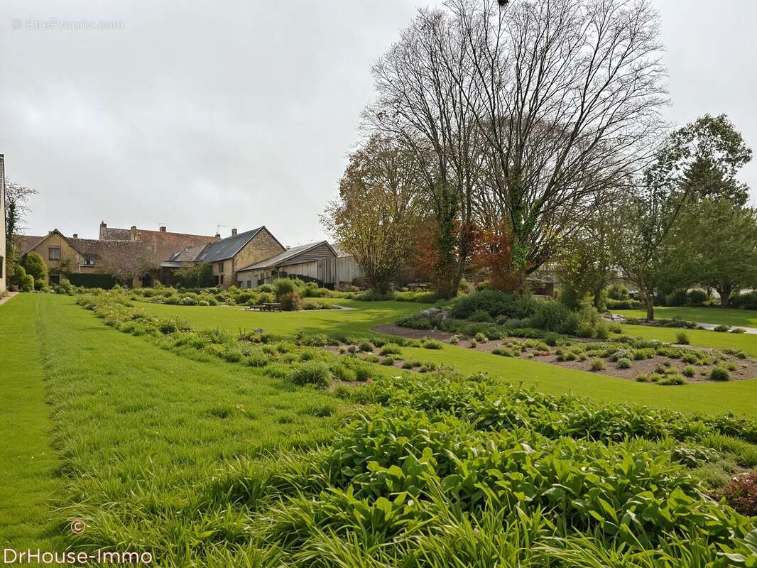 Maison 155 m² à Nogent-Le-Bernard  - photo 20